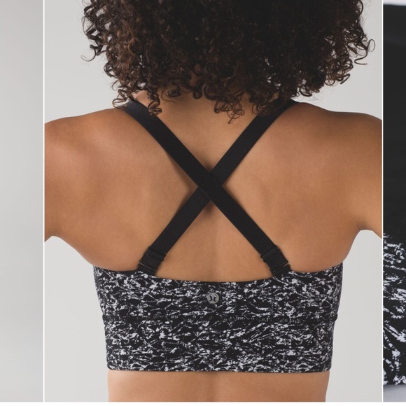 Lululemon 🍋 Both Ways Bra - Iced Wave white/black Size 6 - Picture 2 of 10